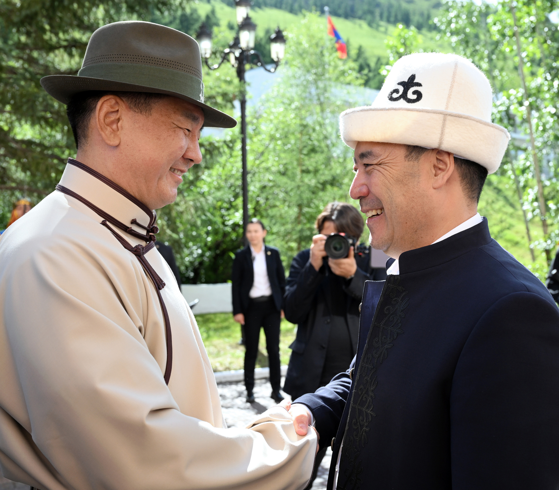 Президент Садыр Жапаровдун Монголияга болгон мамлекеттик сапары аяктады